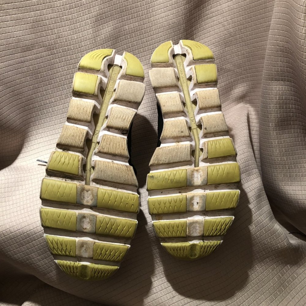 On Running Cloudswift Men Charcoal Gray And Yello… - image 4